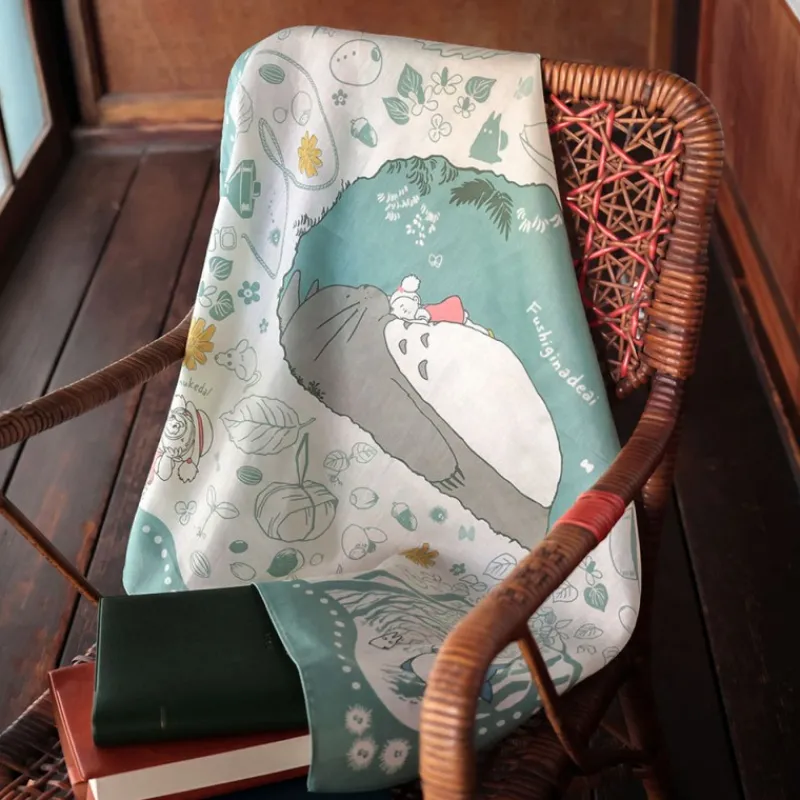Textile|Maison Ghibli Grand mouchoir Mystérieuse rencontre 53x53 cm - Mon Voisin Totoro