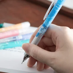 Écriture|Maison Ghibli Porte Mine Bleu pastel - Le Château ambulant