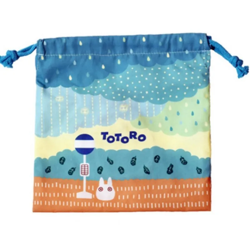 Sacs|Maison Ghibli Sacoche à cordon Totoro sous la pluie 20 x 19 cm - Mon Voisin Totoro
